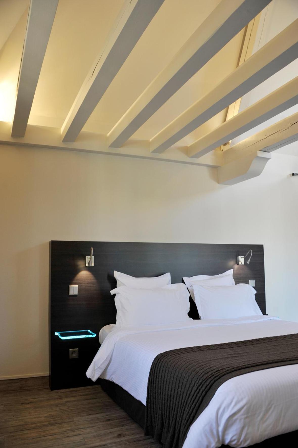 Chateau De Champlong Table Hotel **** Golf & Spa Villerest  Exterior foto
